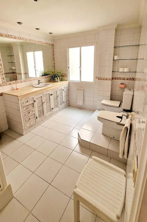 Apartment Apartamento 1°Linea Playa Estepona