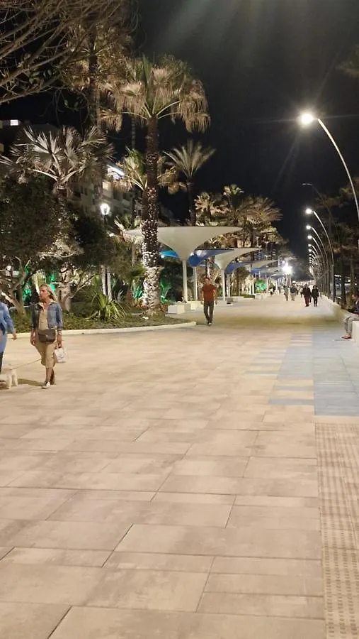 Apartamento 1°Linea Playa Estepona