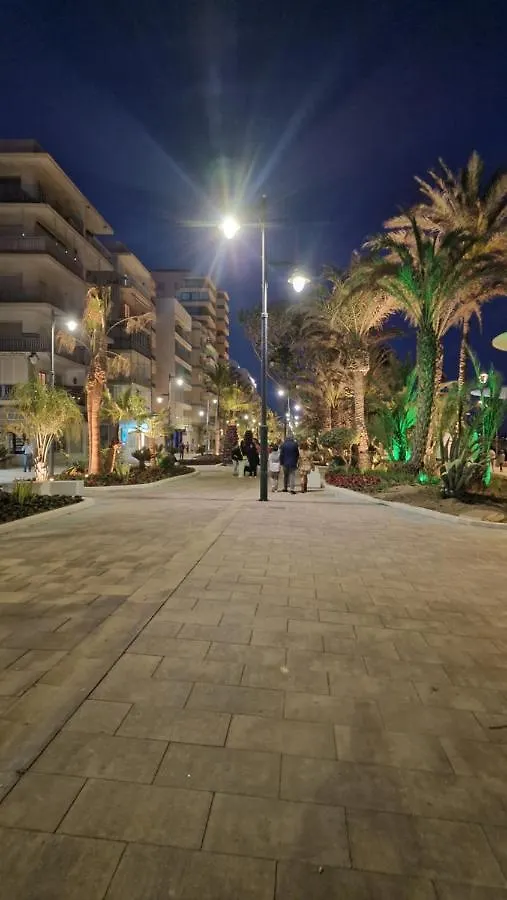 Apartment Apartamento 1°Linea Playa Estepona